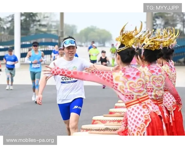 希腊马拉松市市长为迁马活动送上诚挚祝福助力赛事成功举行